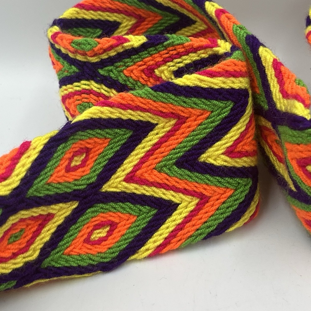 Vibrant Colorful Mochila Wayuu Handbag Purse Handmade Original Unique Boho Fun - Picture 7 of 16